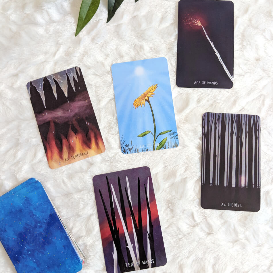 Amazon.com: The Spacious Tarot Cards,Tarot Deck,Card Game